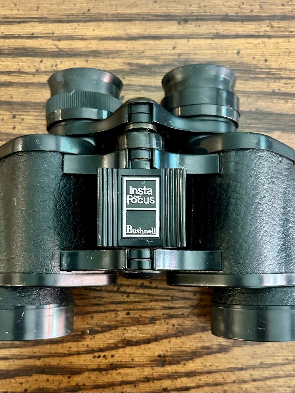 Bushnell Insta Focus Binoculars - Black Vintage